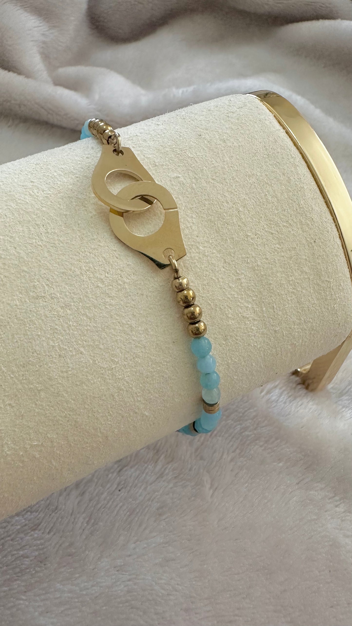 Bracelet perlé MENOTTES